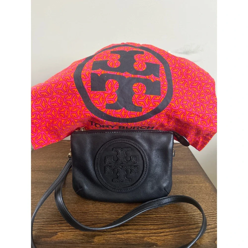 Tory Burch Marion Mini Crossbody Bag Black Pebbled Leather Gold Hardware Clutch